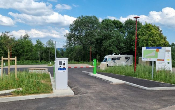 Aire de camping cars | Château-Chinon Ville